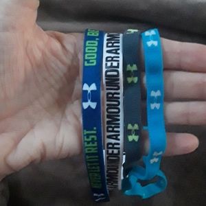 Set of four Under Armour headbands/sweatbands